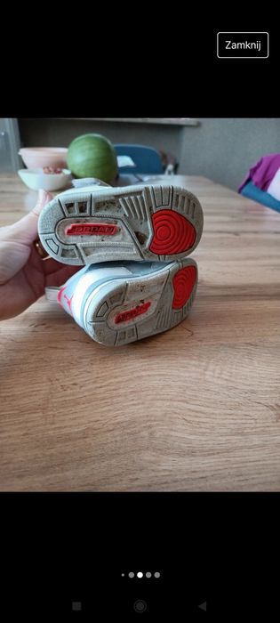 Buty sportowe dziecięce Jordan rozmiar 21