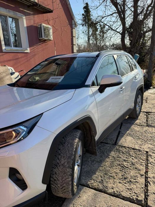 Продається автомобіль TOYOTA RAV 4, 2019 року