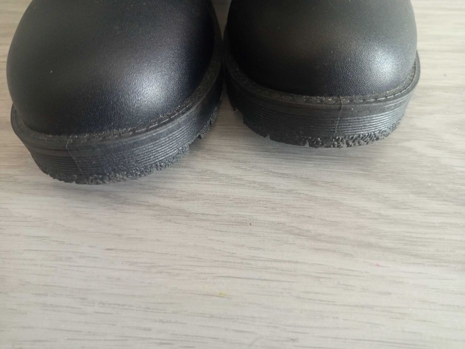 Buty zimowe damskie