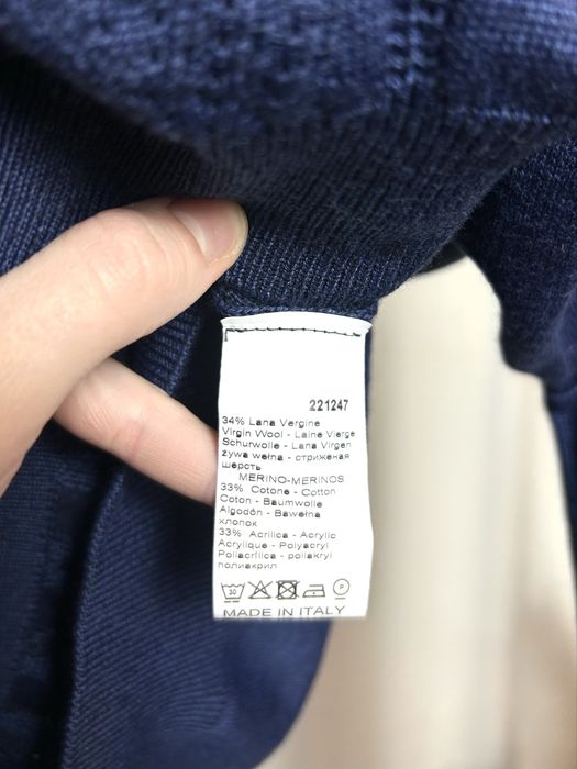 Montechiaro Italy sweter meski w serek niebieski wełna