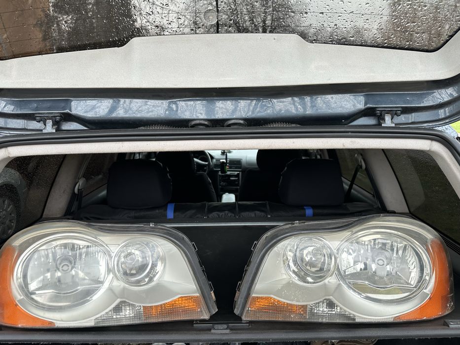 Комплект фар на Volvo XC 90 перше покоління