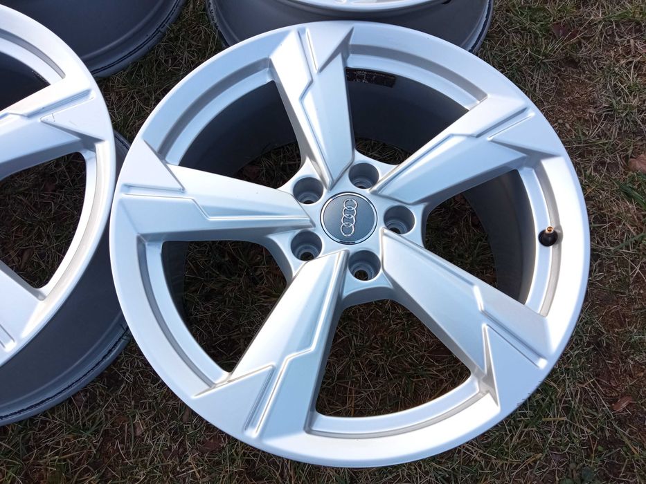 Felgi Audi 18cali 5x112 et39 8J