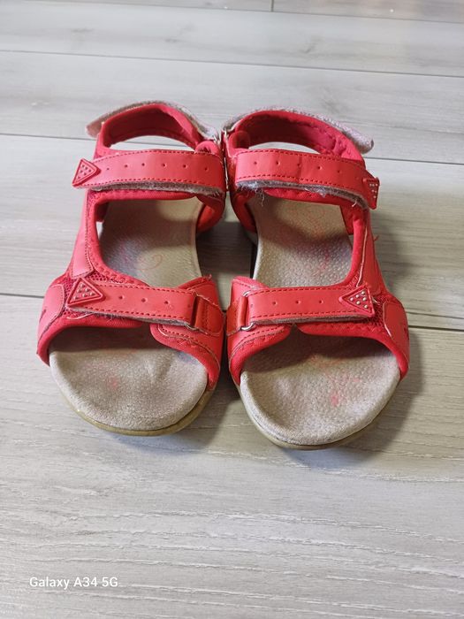 Тапочки шльопанці босоножки босоніжки сандалі