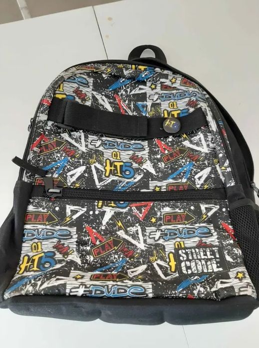 3 mochilas em excelente estado