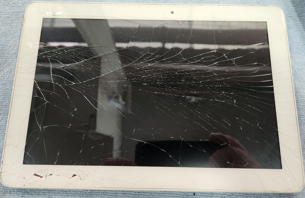 Планшет Asus K00F.