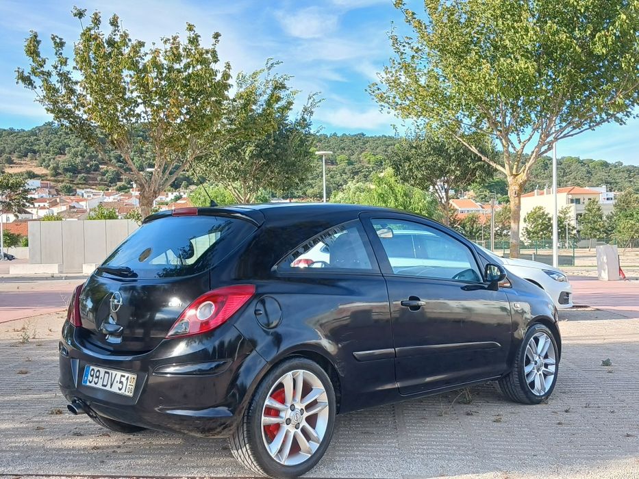 Opel corsa D 1.3cdti Hatchback