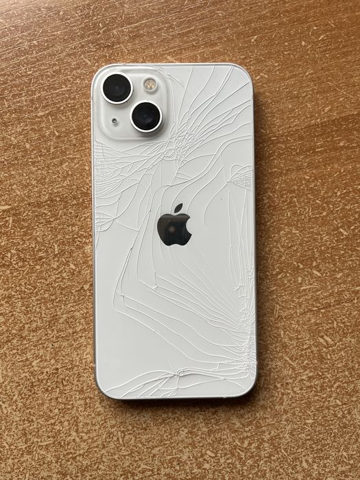 iPhone 13/128 GB White | 86% | Face ID | R-SIM