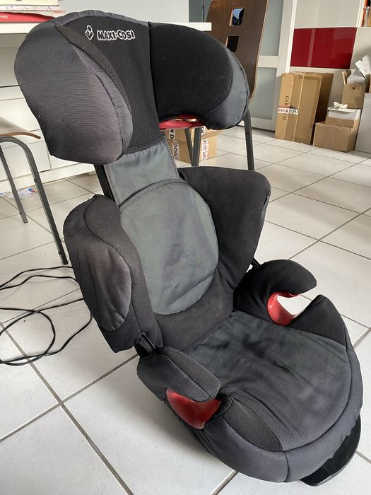 Fotelik samochodowy dziecięcy MAXI-COSI 15-36 kg bezwypadkowy uprany