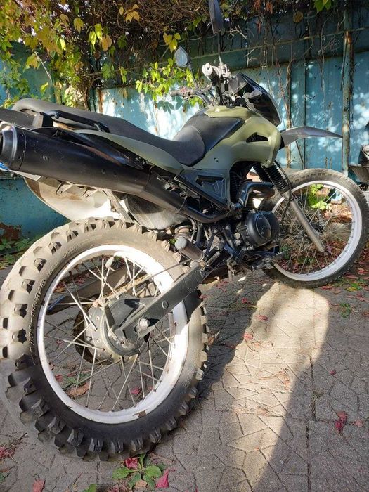 мотоцикл байк эндуро Spark 200