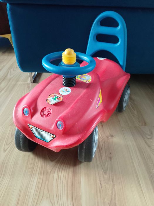 Autko jeździk solidny