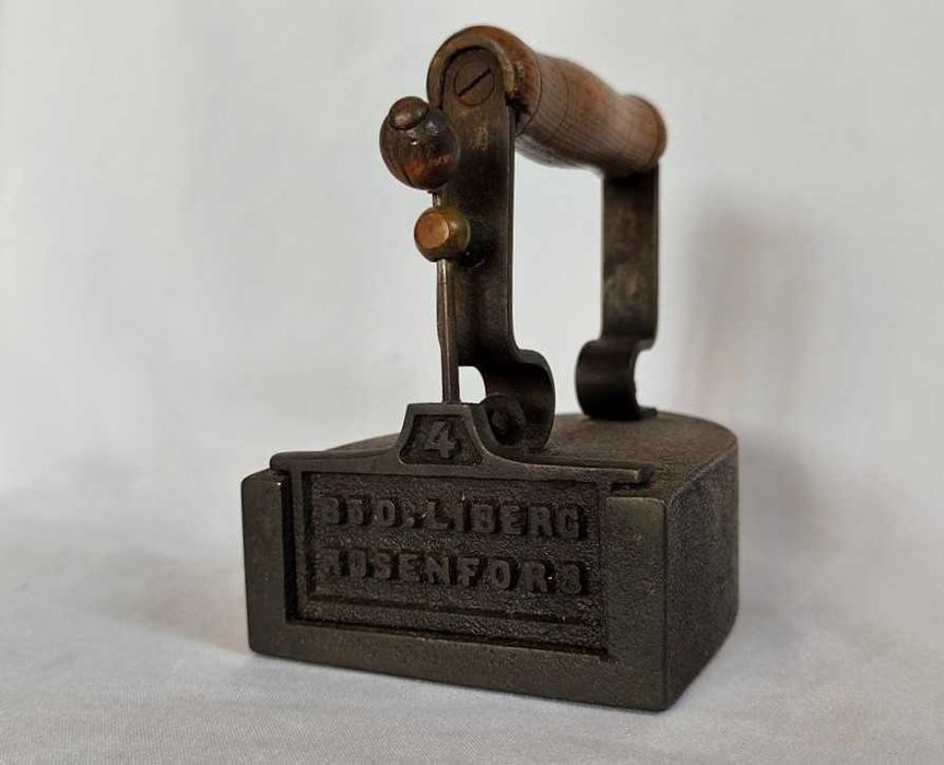 Żeliwne żelazko z duszą , B&O LIBERG - XIX w.