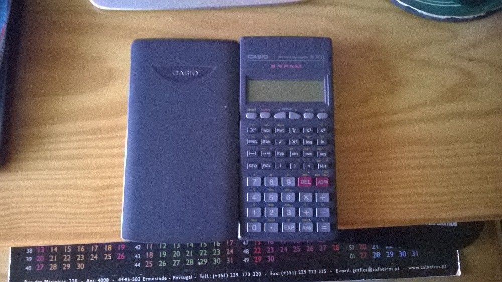 Maquina calculadora científica