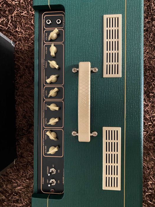 Amplificador VOX AC15 C1 British Racing Green - Edição Limitada