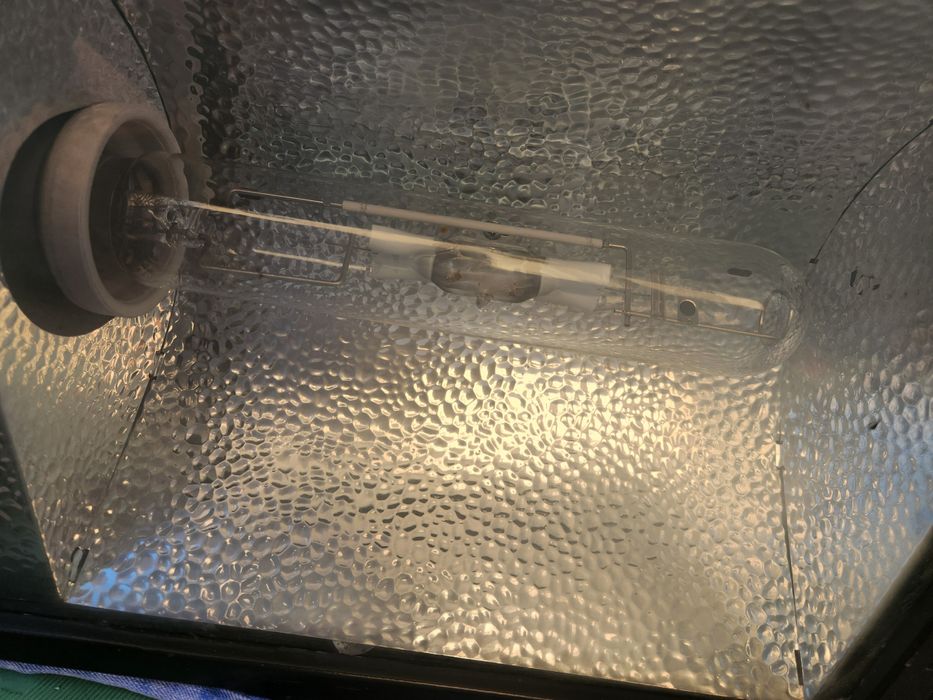 Projector aluminio 8 kilos Profissional