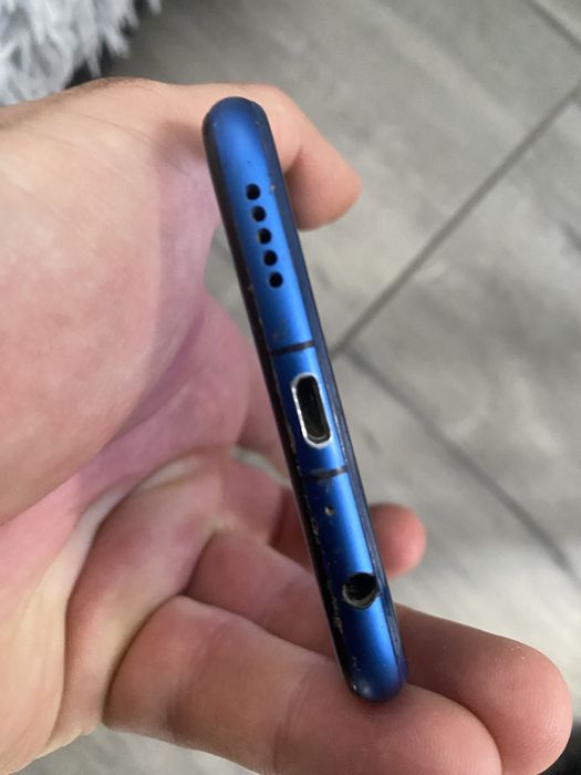 Sprzedam do odblkowania  konto google Honor 8X