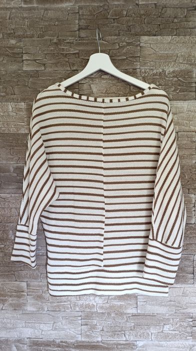 Sweter  nietoperz w paski rozmiar S Butterfly