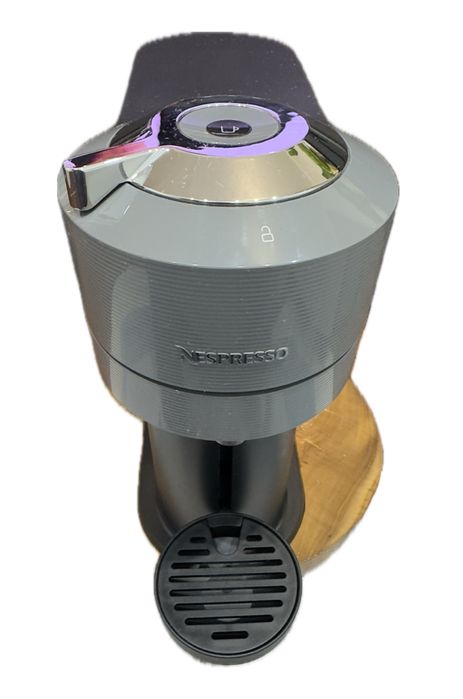 Maquina café NESPRESSO vertuo422805459678023681