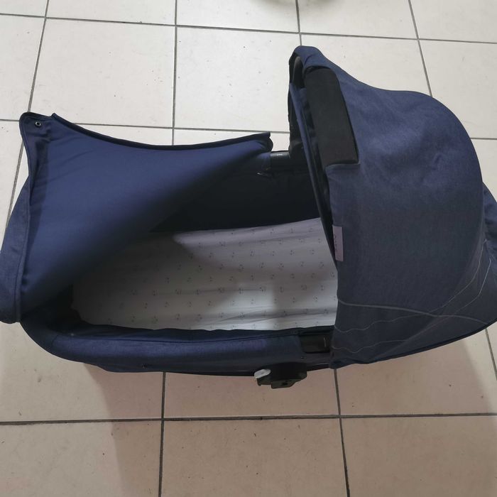 baby cot Cybex blue