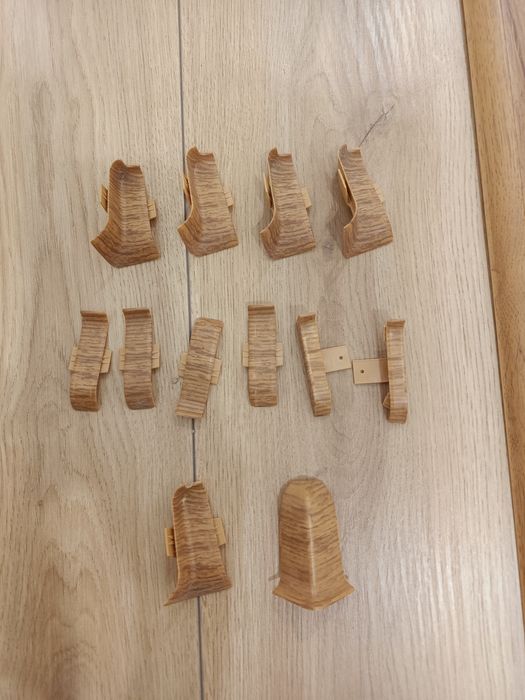 Listwy przypodłogowe używane