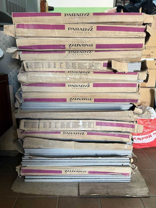 Плитка 60х60 см, керамогранит.