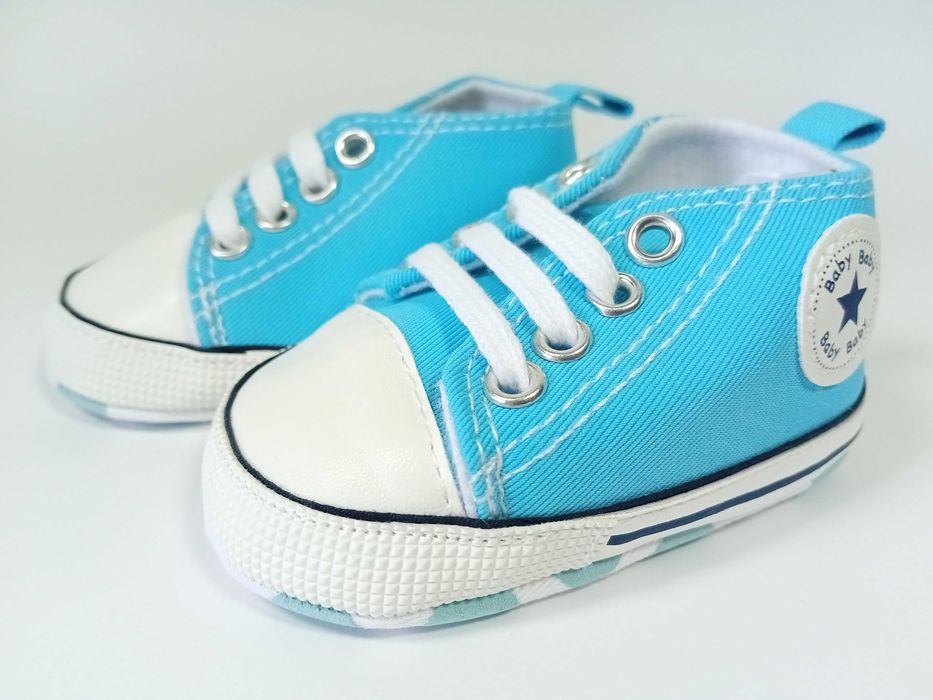 Ténis bebé novos - tamanho 11 - azul claro