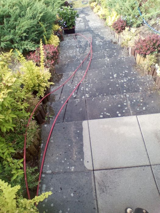 Mycie wysokociśnieniowe kostki brukowej | Czyszczenie podjazdów