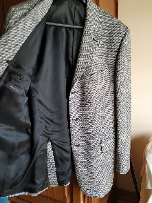 2 Blazers em Excelente Estado - 30€ e 50€ -BAIXA DE PREÇO - NEGOCIÁVEL