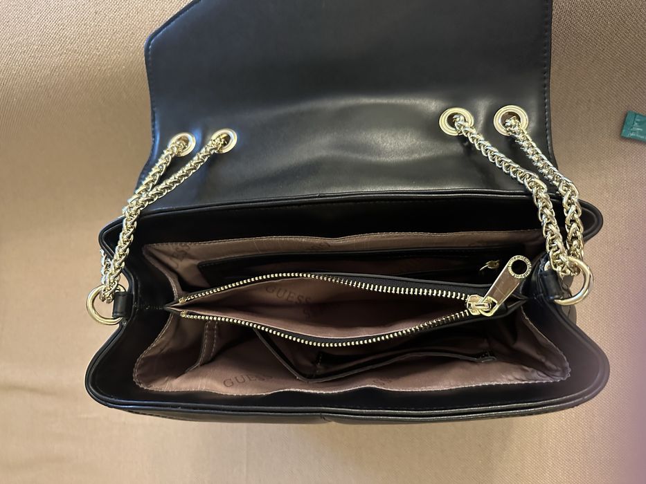 Mala ombro Guess - preta
