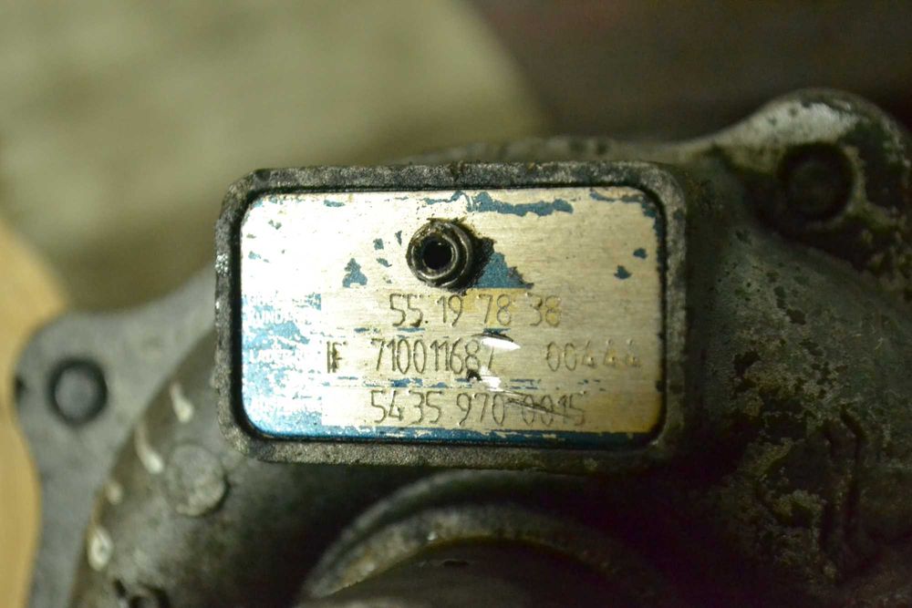Турбіна НА OPEL ASTRA H 1.3 CDTI 55197838