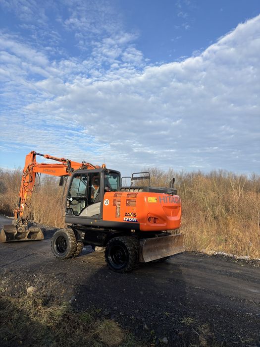 Koparka kołowa Hitachi 170 W zaxis