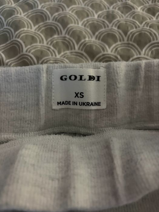 костюм Goldi