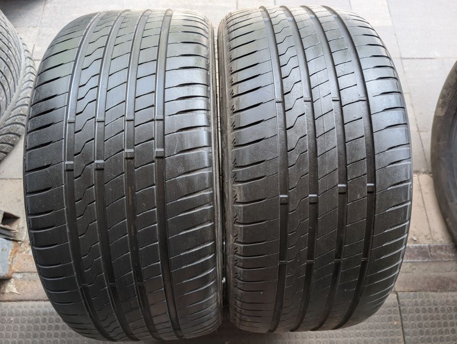 Пара летних шин 245/40 R18 Firestone