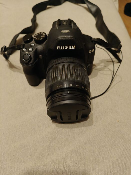 Fujifilm X-S1 – superzoom + akcesoria, gotowy zestaw
