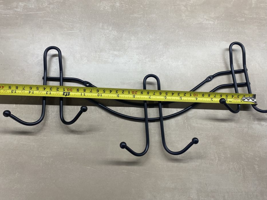 Вешалка крючки настенная