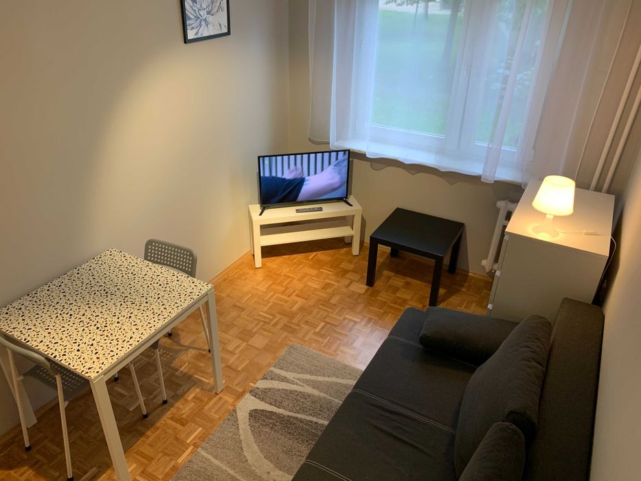 Pokój 12m2, mieszkanie 2 pokojowe, sprzątanie, TV, Wi-Fi. Wolne od 1 lipca