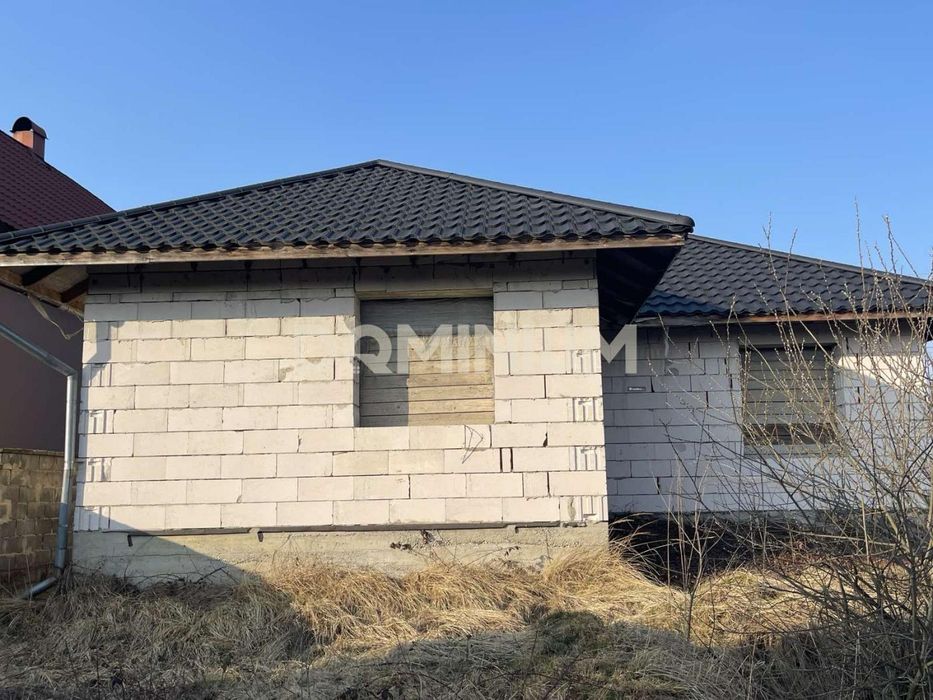 Продається новобудова в м. Хуст