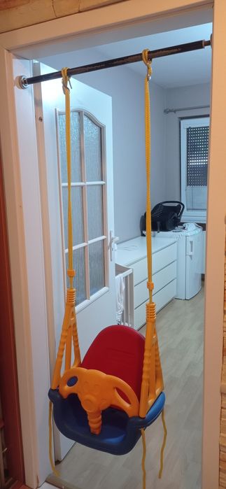 huśtawka dla dzieci domowy