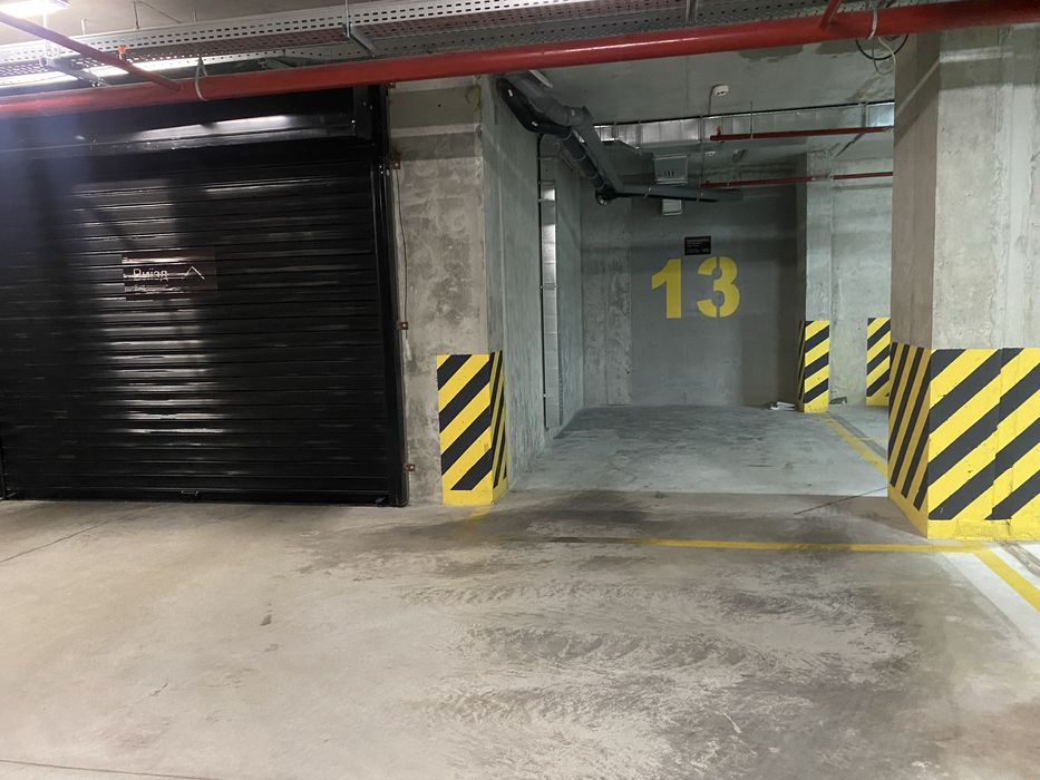 Паркомісце,підземний паркінг, оренда подобово  ШЕВЧЕНКА 73 Юнаківа