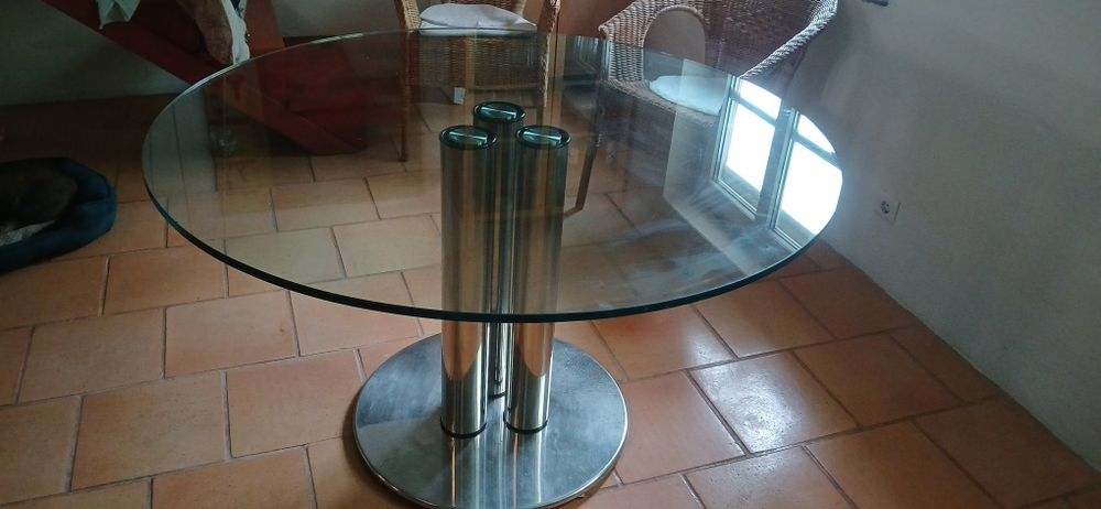 Mesa de designer italiano