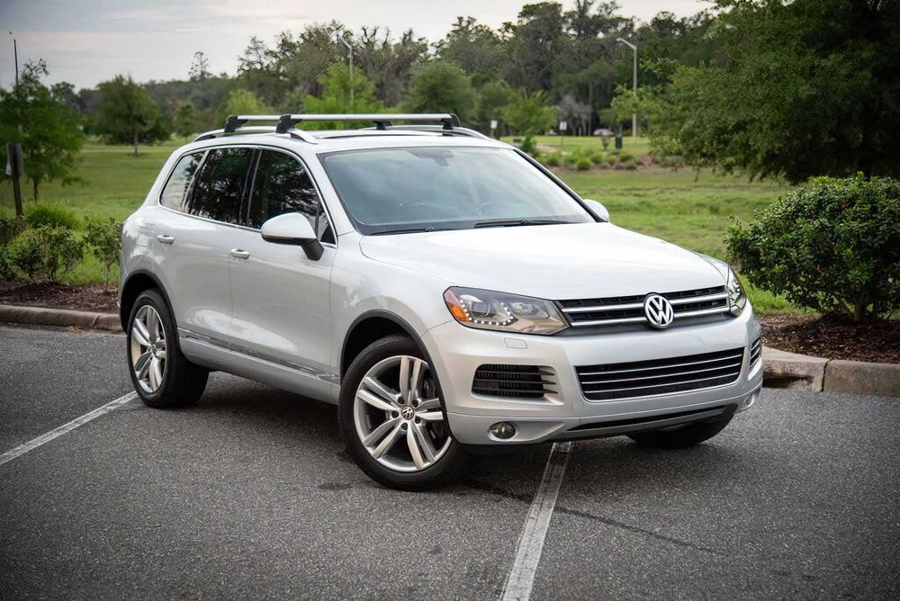 Volkswagen Touareg Executive      2013