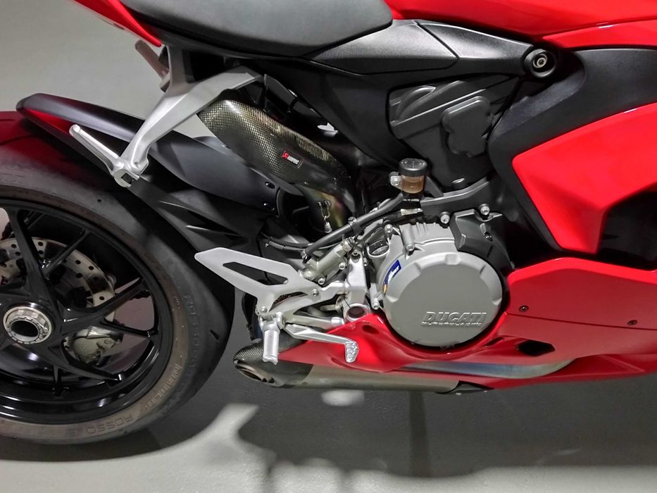 Ducati Panigale V2