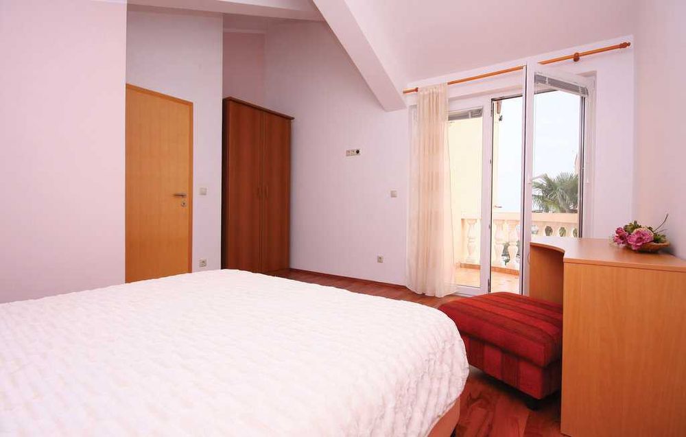 Wakacje, Chorwacja, Vodice, dom dla 10 osób z basenem