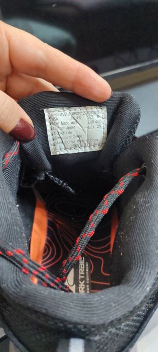 Продам трекінгові термоботинки