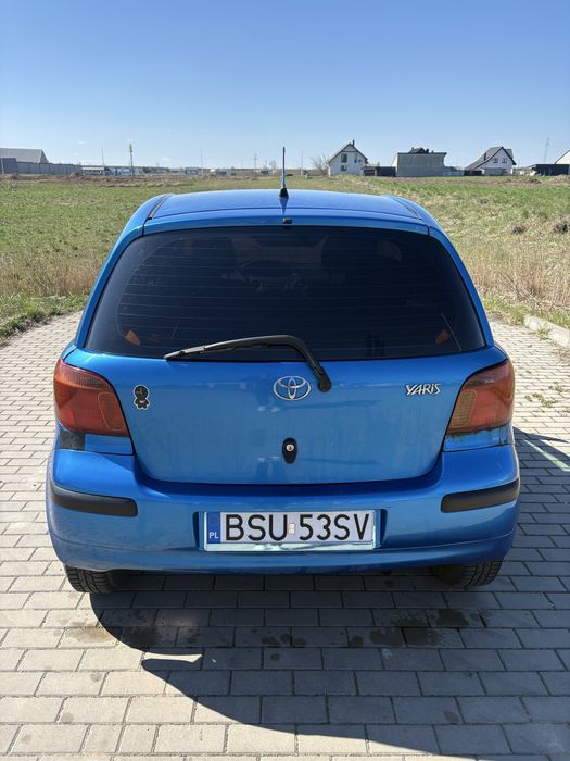 Toyota yaris 1.0 2003 stany dobry