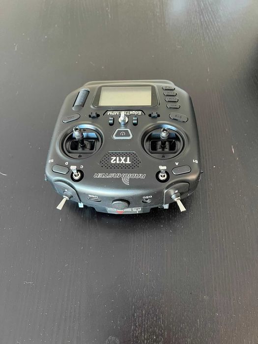 Comando Rádio RadioMaster TX12 MKII (CC2500 / EdgeTX) - Como Novo