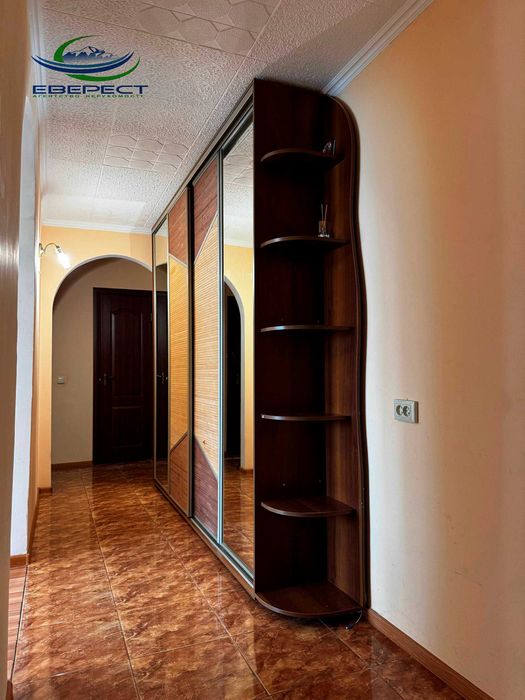 Продаж 3 кімнатноі квартири