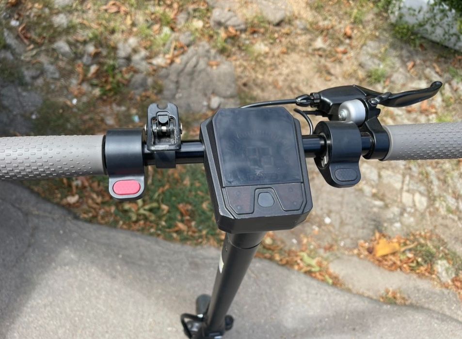 Електросамокат 500W потужності та до 150 кг. Навантаження