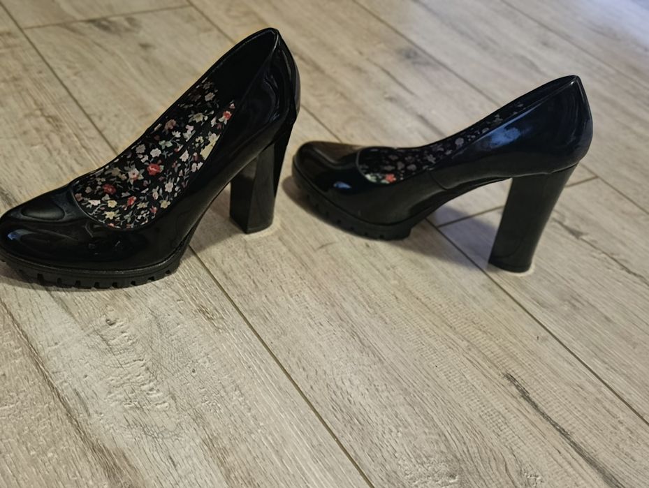 Туфлі жіночі 37 розмір