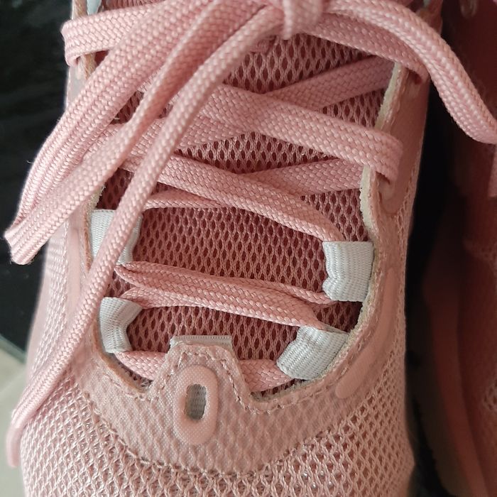 Buty oryginalne sportowe adidas HWI 28Y001  37.5