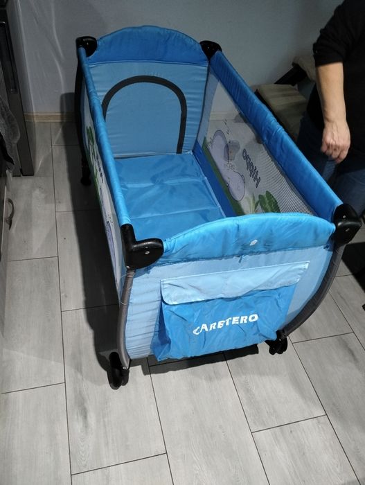 Łóżeczko turystyczne